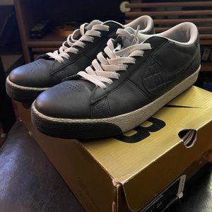 2008 Nike SB Blazer Low Premium Tiff Black Teal Sneakers 317070-001 Size 11